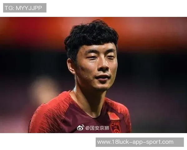 国安队李磊因右大腿肌肉拉伤预计缺阵四周球队面临人员紧张局面